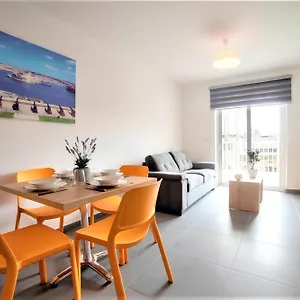 Apartament Elise, Gzira