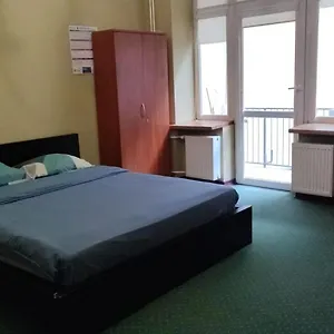 https://center-room-warsaw.warsawhotelspoland.com
